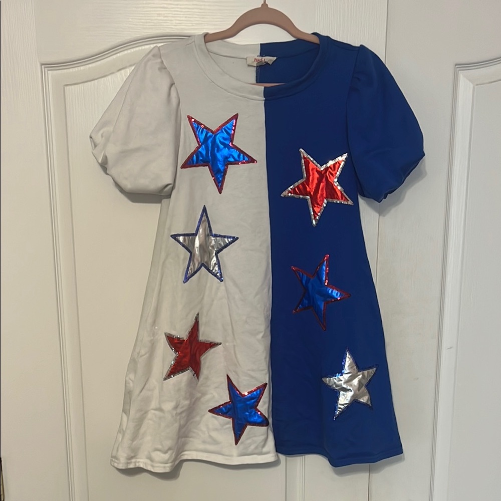 Peach Love: Patriotic Dress ❤️🤍💙